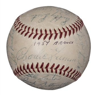 1954 Milwaukee Braves Team Signed ONL Giles Baseball with 25 Signatures Including Pafko, Mathews, Spahn, and Aaron (PSA/DNA)